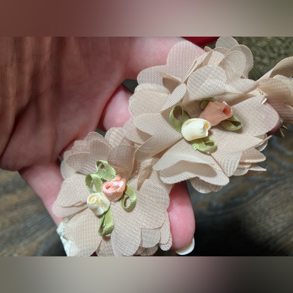 Infant shoes and matching headband - Picture 4 of 4